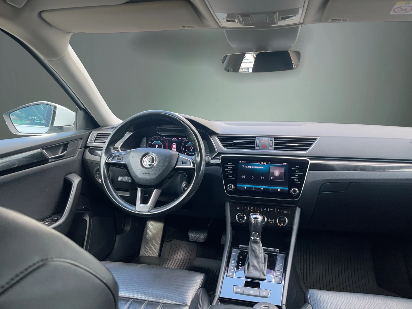 Skoda Superb 2, 0 TDI 7DSG 4X4, снимка 11 - Автомобили и джипове - 55941536