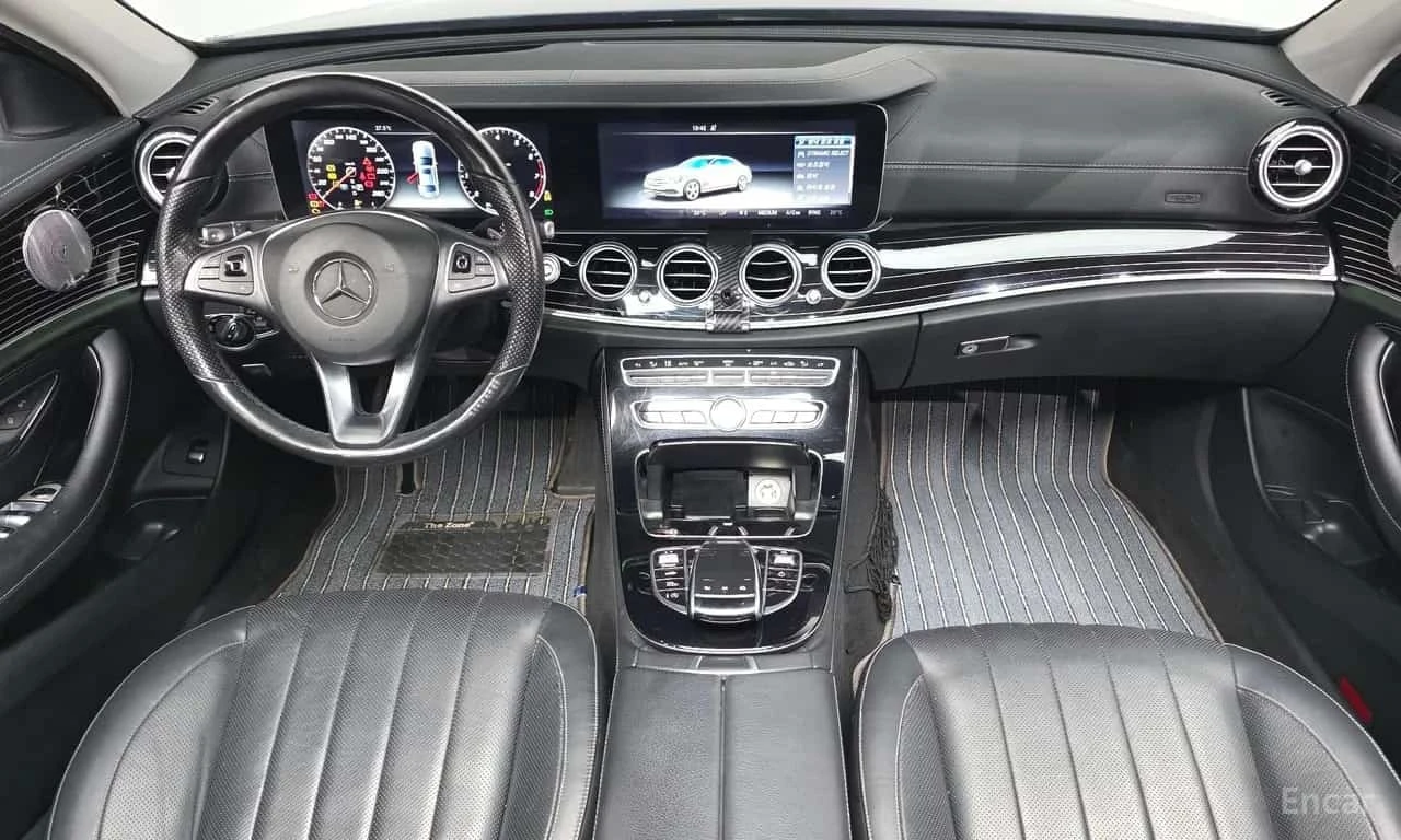Mercedes-Benz E 400 4MATIC Exclusive | АВТОФИНАНСИРАНЕ, снимка 7 - Автомобили и джипове - 56210748
