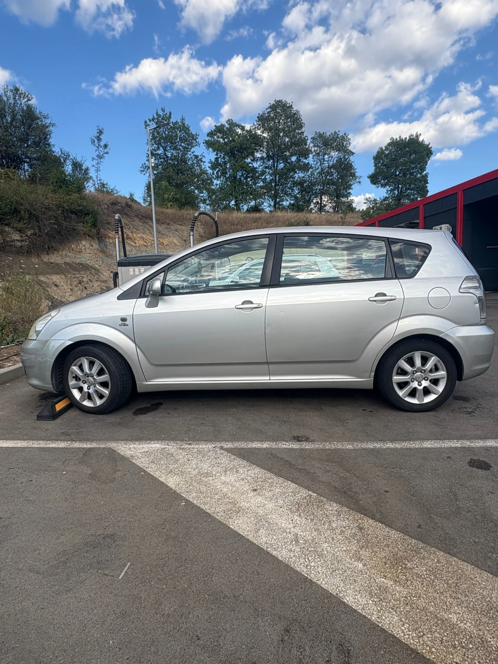 Toyota Corolla verso, снимка 3 - Автомобили и джипове - 56329184