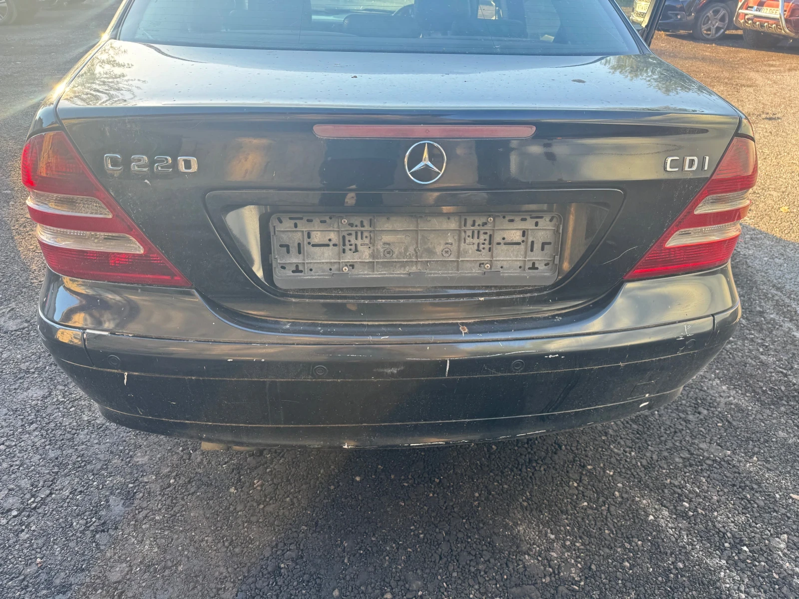 Mercedes-Benz C 220, снимка 6 - Автомобили и джипове - 56568643