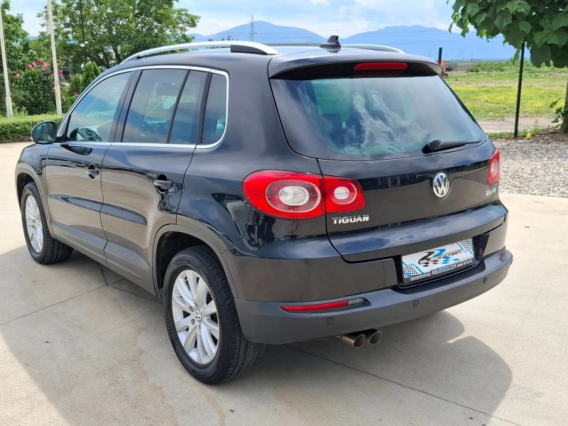 VW Tiguan 2.0TDI/DSG/4x4, снимка 2 - Автомобили и джипове - 46101664