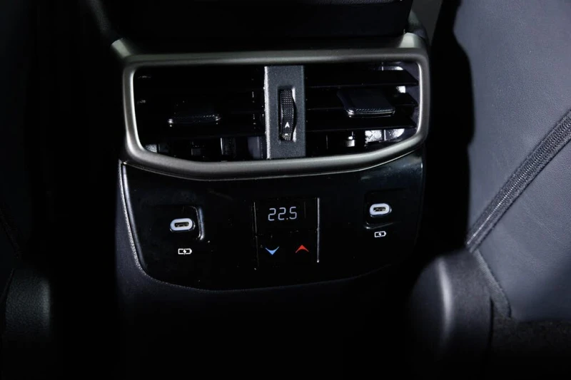 Lexus RX 350 AWD* АвтоКредит* (ЦЕНА ДО БГ), снимка 15 - Автомобили и джипове - 53479217