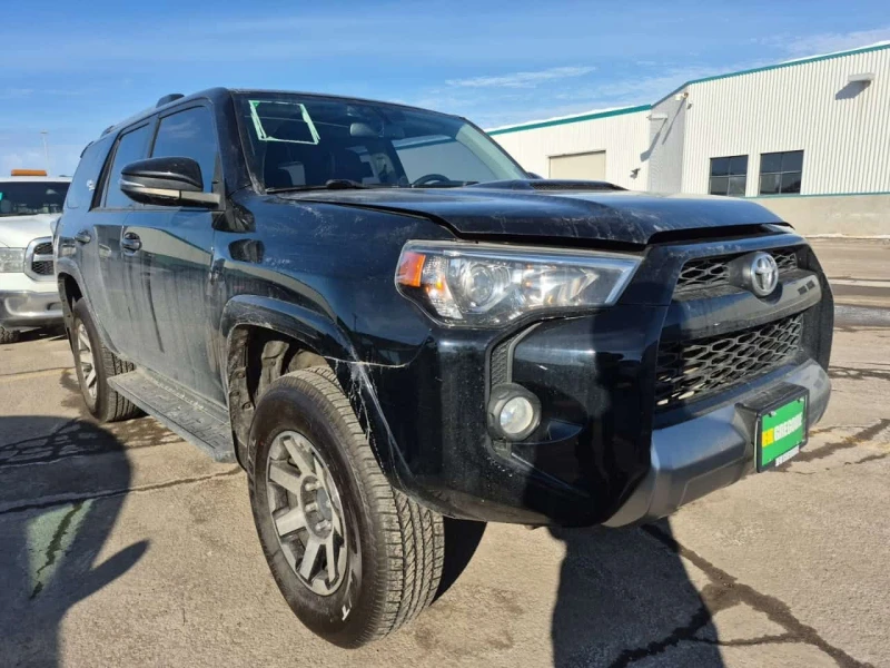 Toyota 4runner 4.0L V6 * SR5 Premium * CARFAX * , снимка 2 - Автомобили и джипове - 53600478