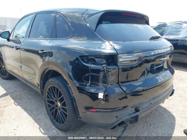 Porsche Cayenne AWD, снимка 6 - Автомобили и джипове - 48332913