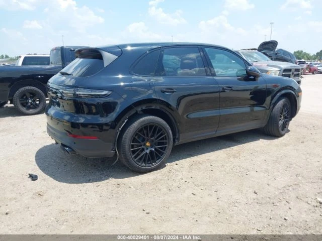 Porsche Cayenne AWD, снимка 4 - Автомобили и джипове - 48332913