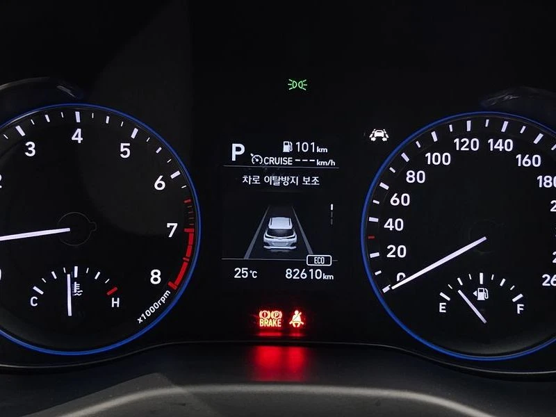 Hyundai Kona 1.6 Turbo 2WD| 177к.с.| ВКЛ.ТЕХНОТЕСТ, снимка 8 - Автомобили и джипове - 55385183