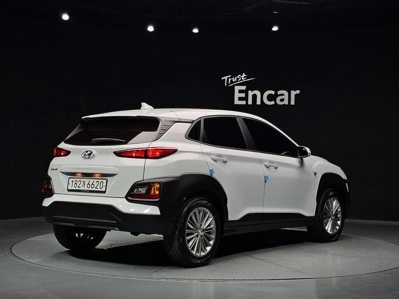 Hyundai Kona 1.6 Turbo 2WD| 177к.с.| ВКЛ.ТЕХНОТЕСТ, снимка 2 - Автомобили и джипове - 55385183
