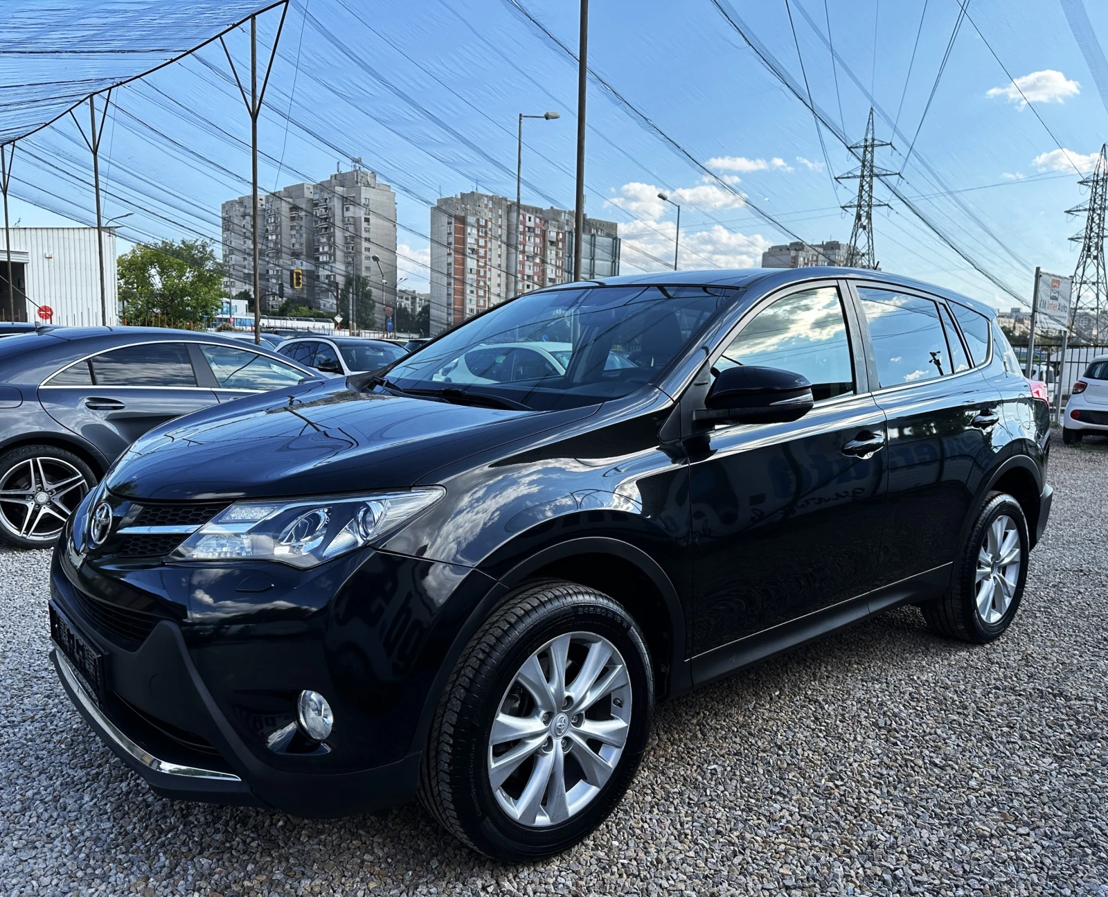 Toyota Rav4 2.2d AUT/4X4/NAVI/КАМЕРА/ТЕГЛИЧ/EURO-5B - изображение 2