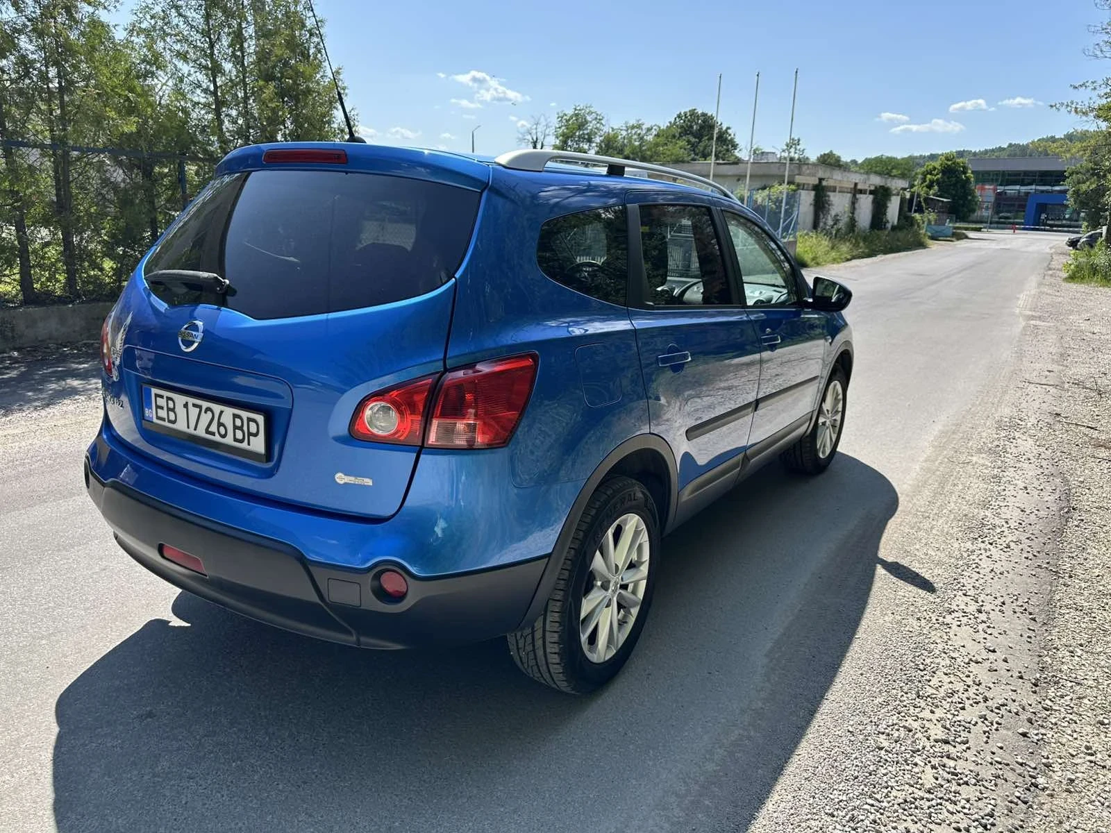 Nissan Qashqai + 2 ; 2.0i-141к.с. ; 4х4 ; 7 местен - изображение 4
