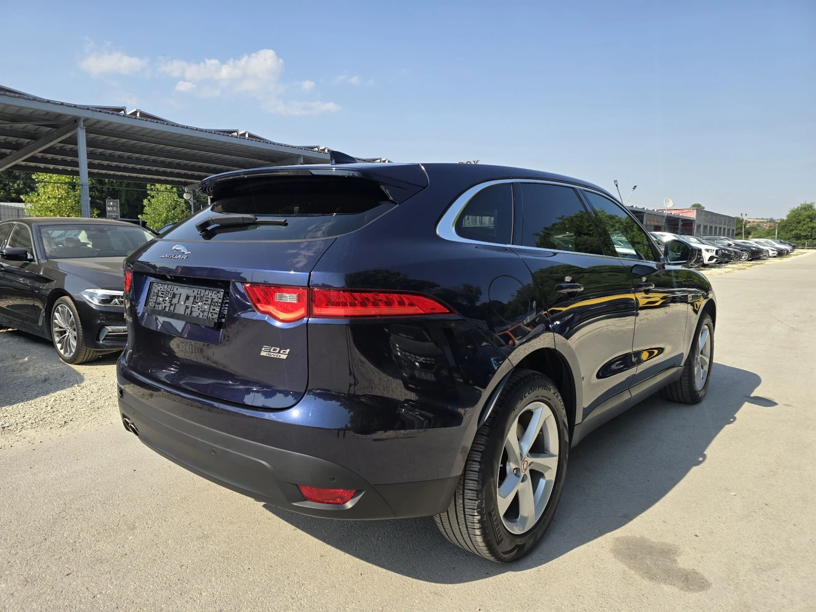 Jaguar F-PACE 2.0D 180к.с 4x4 - изображение 3