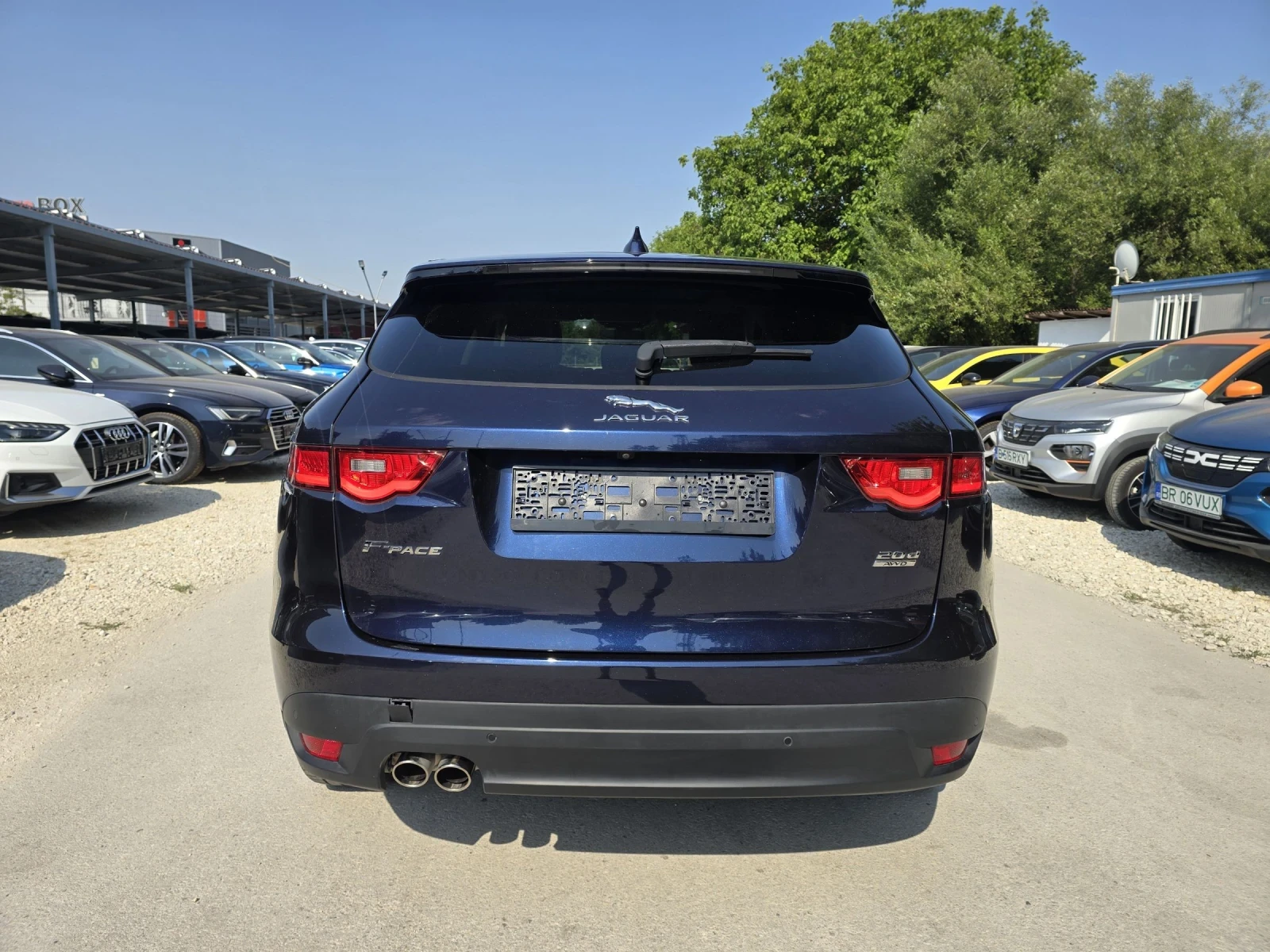 Jaguar F-PACE 2.0D 180к.с 4x4 - изображение 6