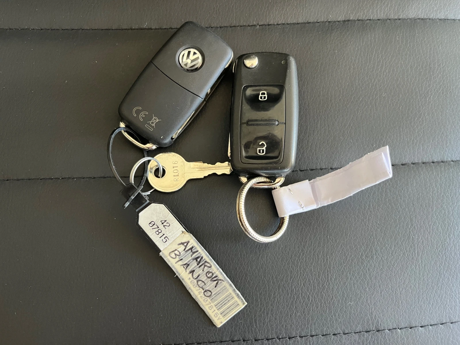 VW Amarok 3.0 TDI V6 4MOTION 258к.с., снимка 14 - Автомобили и джипове - 53395884