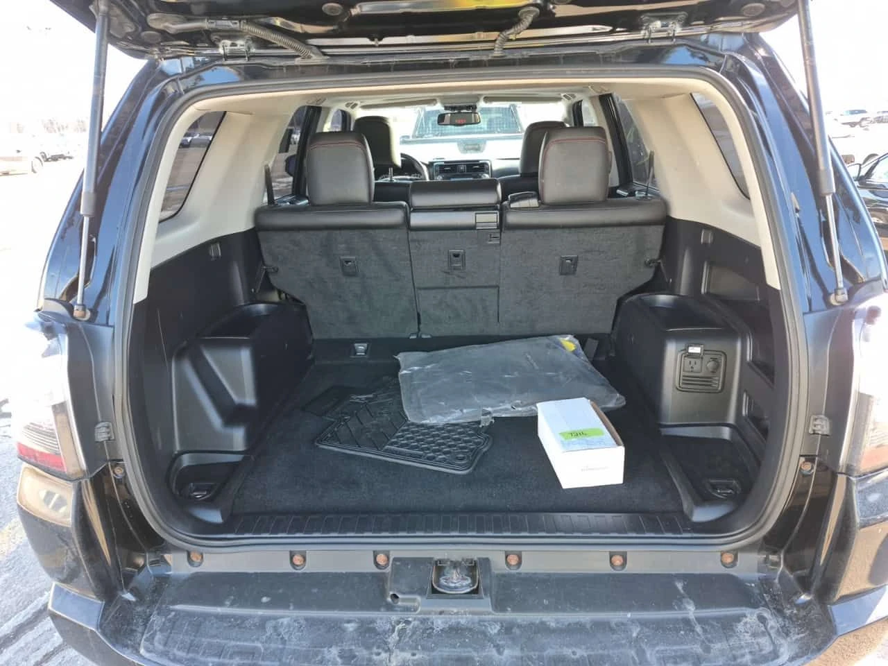 Toyota 4runner 4.0L V6 * SR5 Premium * CARFAX *  | Mobile.bg � ����������� 12