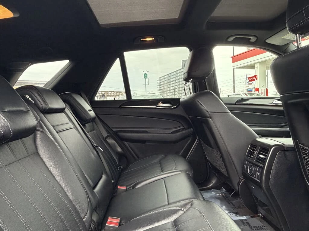 Mercedes-Benz GLC 4MATIC* АвтоКредит* (ЦЕНА ДО БГ), снимка 8 - Автомобили и джипове - 53999829