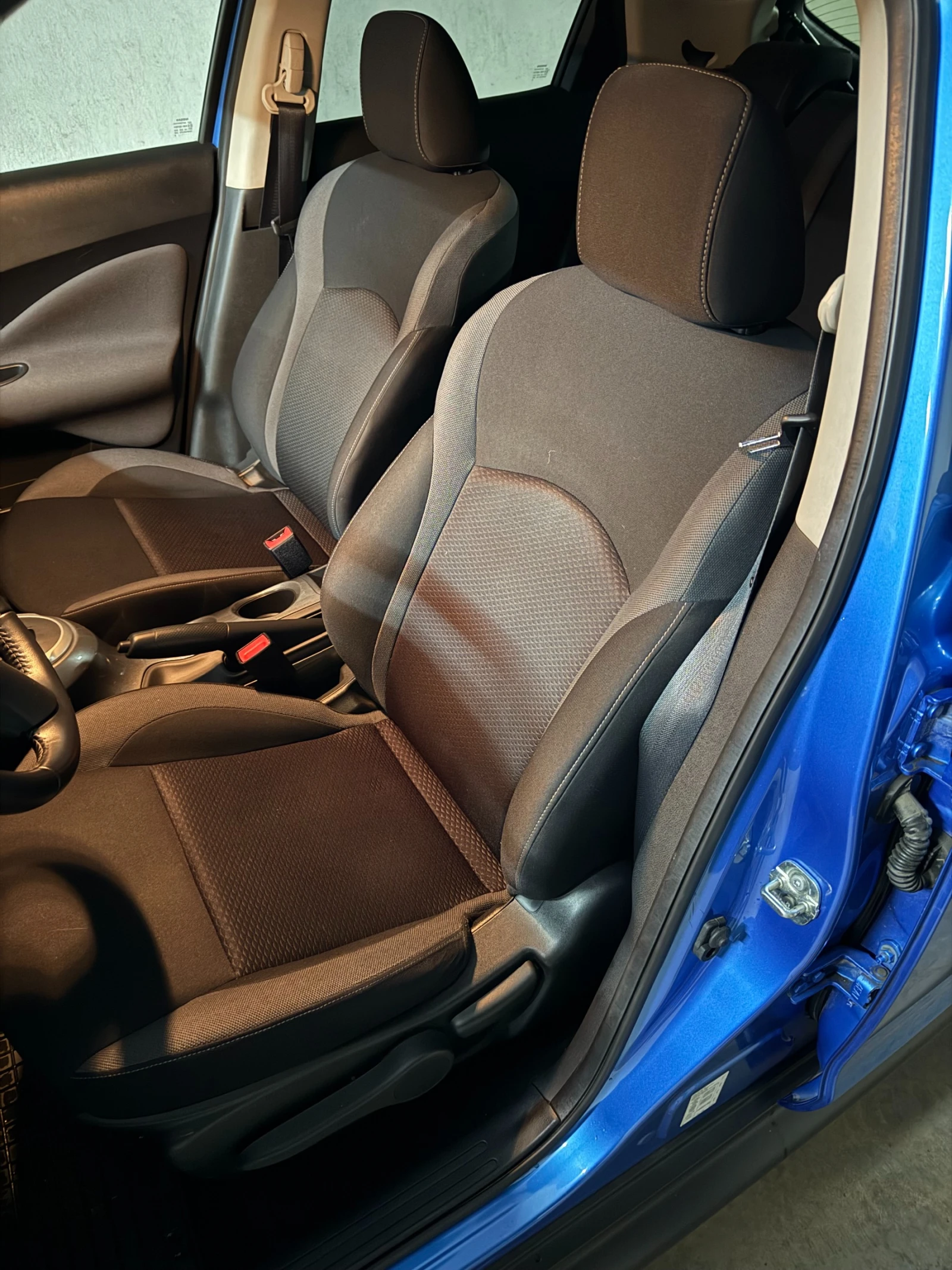 Nissan Juke, снимка 11 - Автомобили и джипове - 54013045