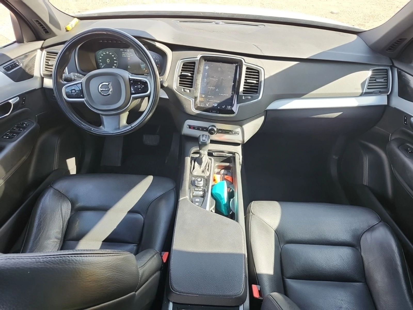 Volvo Xc90 T6 Momentum AWD/Keyless/Lane Assist/B&W, снимка 7 - Автомобили и джипове - 54520216