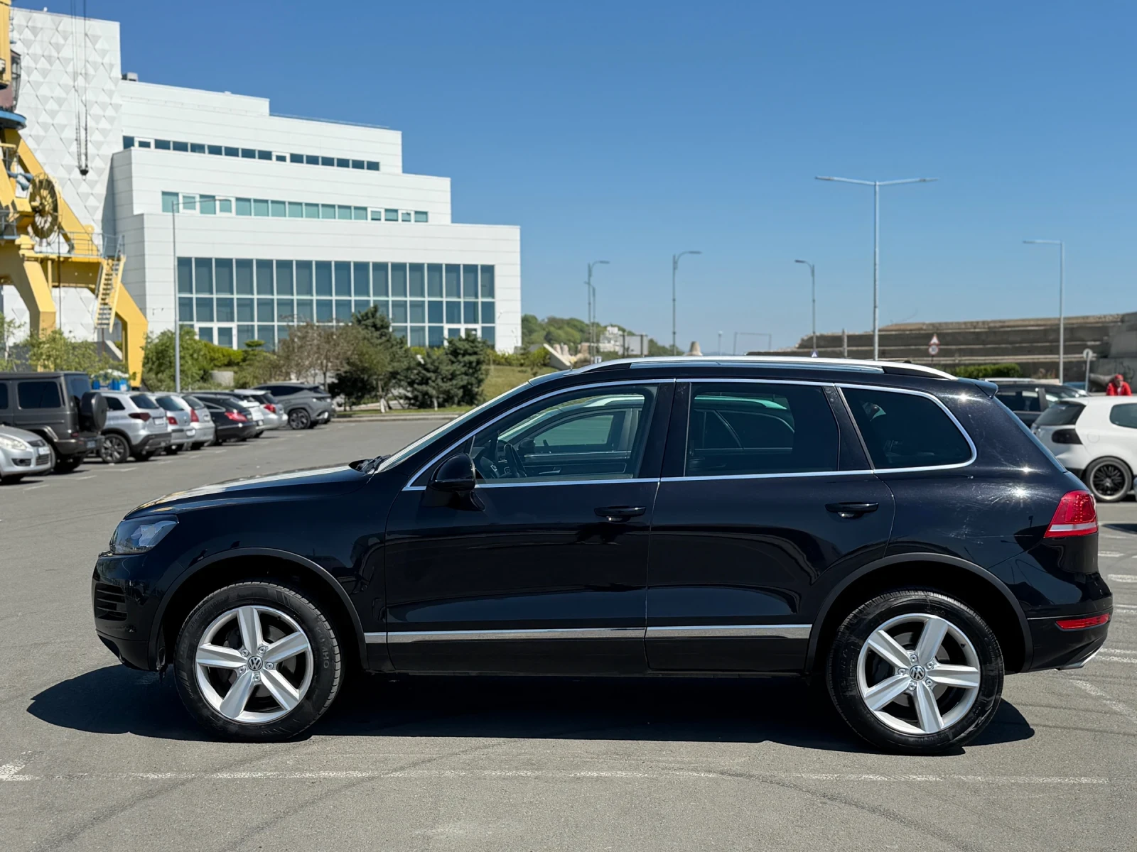 VW Touareg 3.0 245, снимка 5 - Автомобили и джипове - 54574821