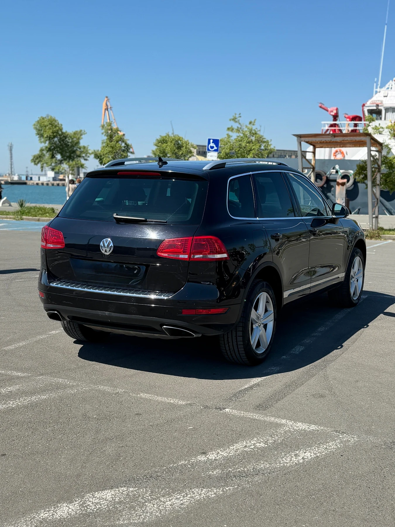 VW Touareg 3.0 245, снимка 4 - Автомобили и джипове - 54574821