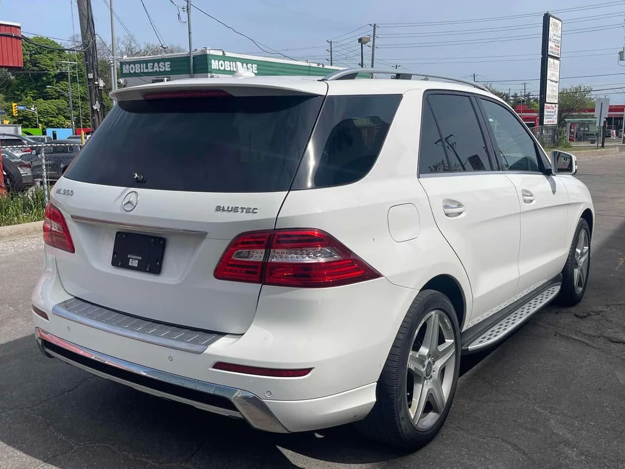 Mercedes-Benz ML 350 BlueTEC/ПОДГРЕВИ/360 КАМЕРИ/ПАНОРАМА, снимка 8 - Автомобили и джипове - 54647291