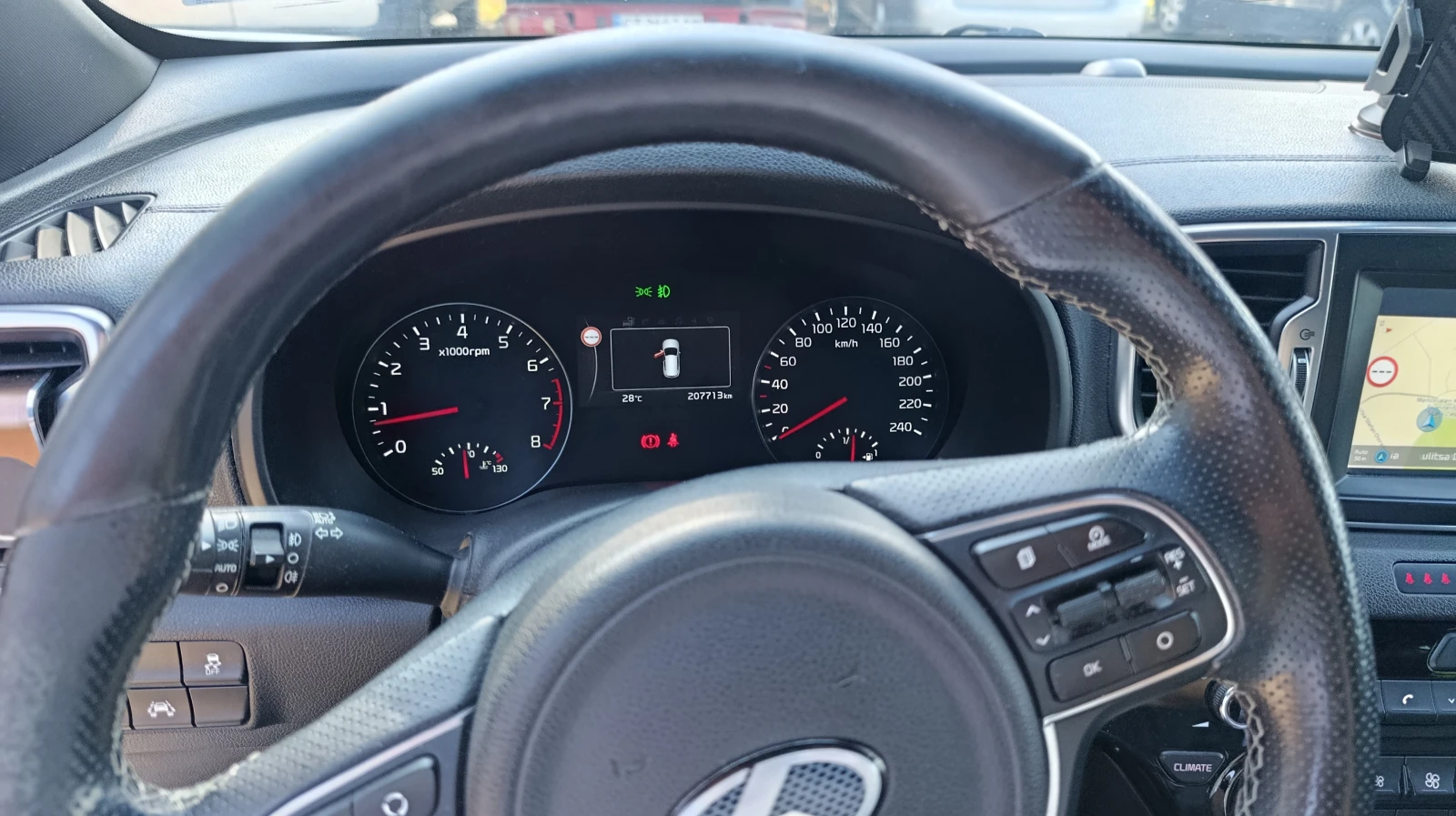 Kia Sportage PANO/NAVI/KEYLESS/PODGREV, снимка 9 - Автомобили и джипове - 55065612