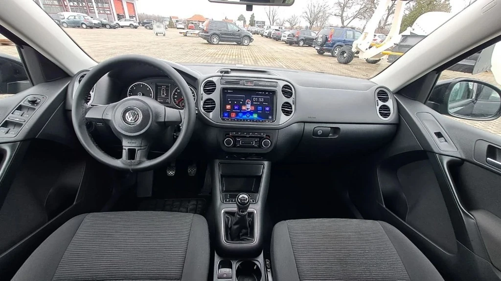 VW Tiguan 2.0TDI-4x4* FACE, снимка 7 - Автомобили и джипове - 55467407