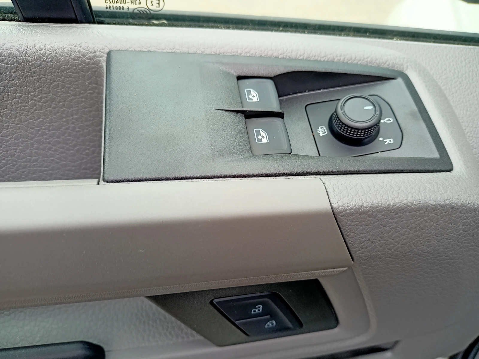 VW Crafter 7900�� �� ����������, 2.0TDi Long 14.4���.�  | Mobile.bg � ����������� 13