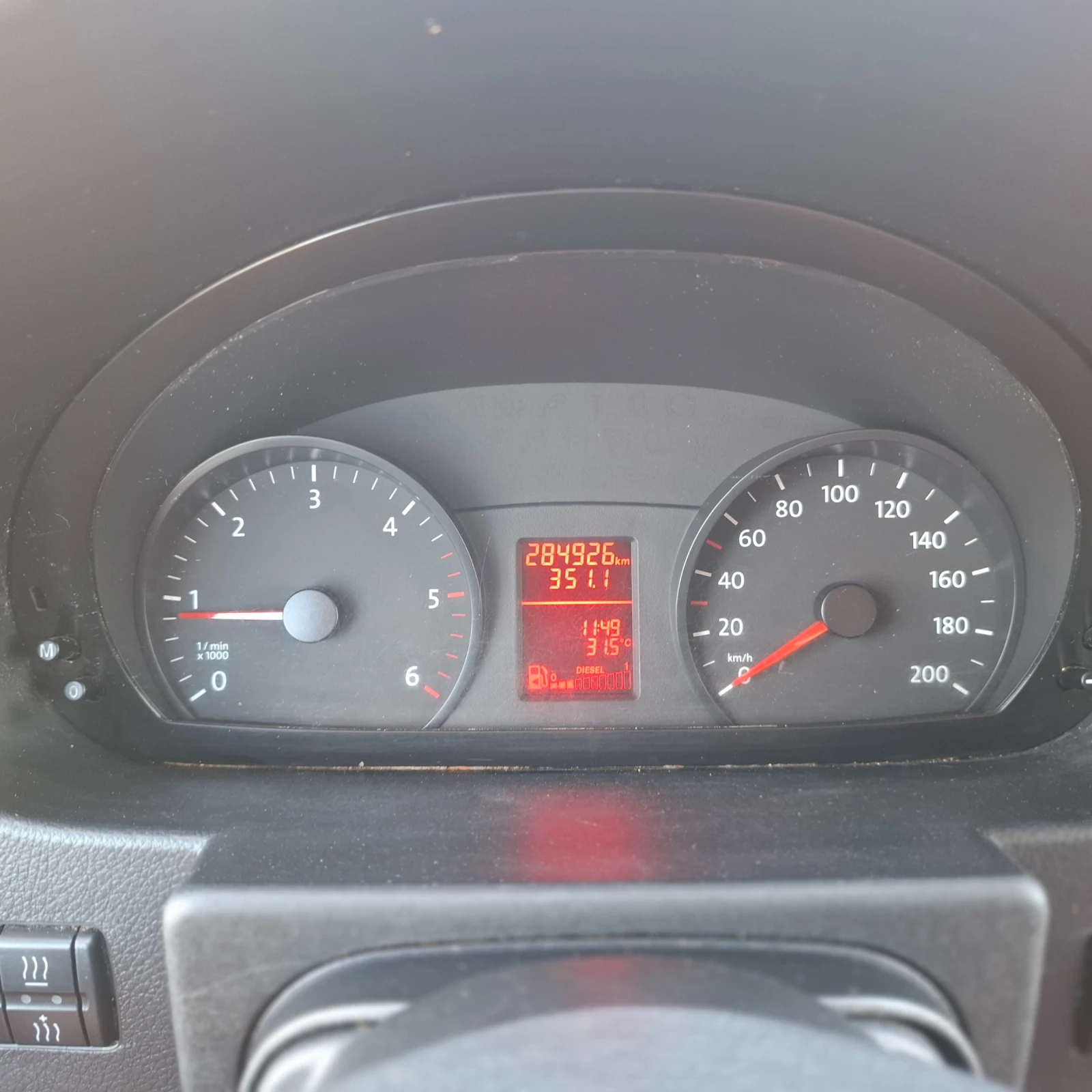 VW Crafter Германия EURO5 КЛИМАТРОНИК Двойна гума 3, 5 тона, снимка 13 - Бусове и автобуси - 55289957