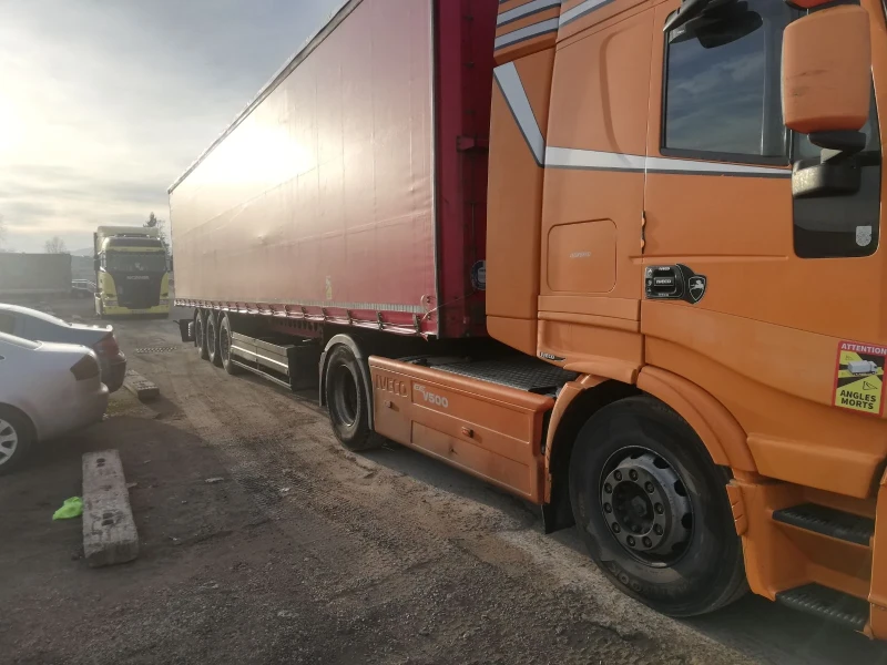 Iveco Stralis, снимка 8 - Камиони - 47971844