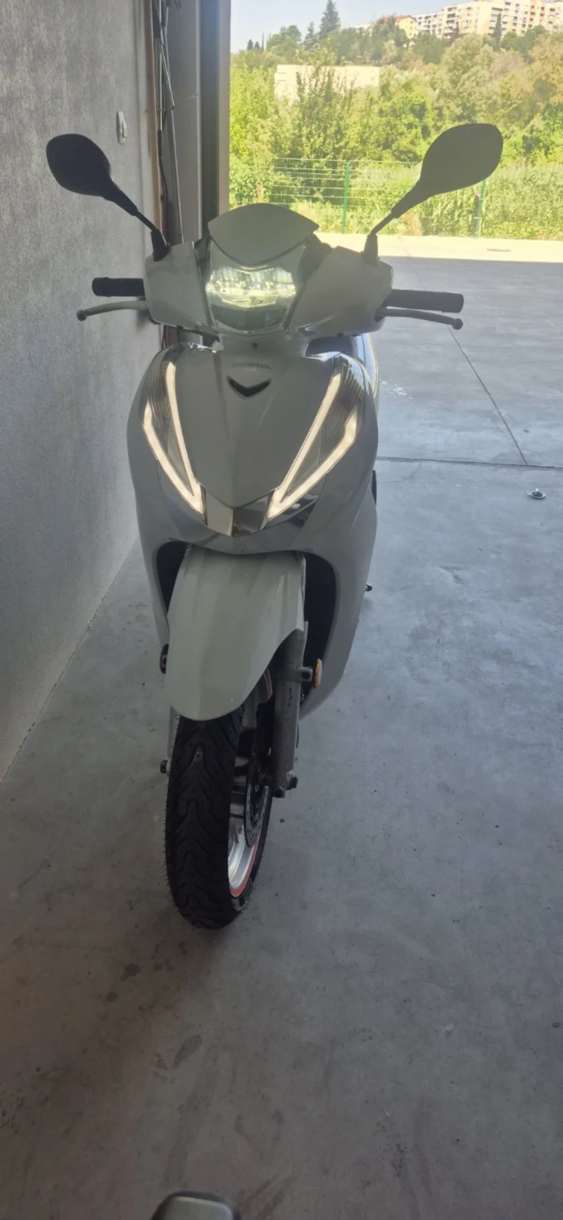 Honda Sh 300 i, снимка 13 - Мотоциклети и мототехника - 53307986