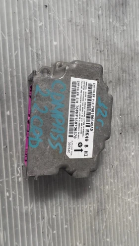     Airbag  /  /  a Jeep Compass - P68186642AD