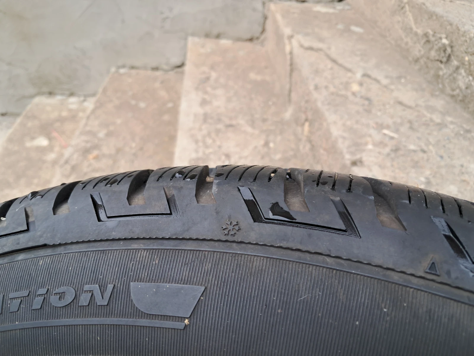    255/55R18 | Mobile.bg   2