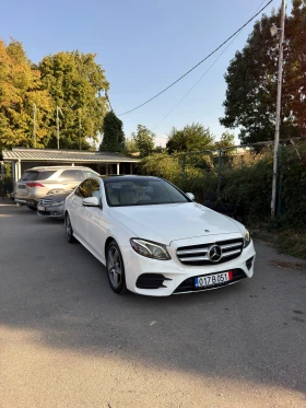 Mercedes-Benz E 400 V6/333HP/ ОБДУХВ./PANO/360/138хил км, снимка 2