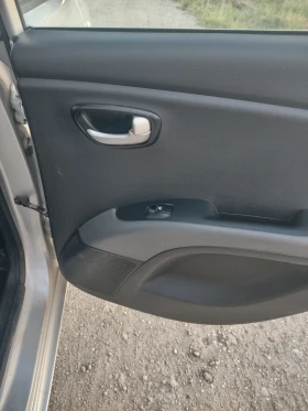 Hyundai I10 - 2600 € / 5085.16 лв. - 91112544 11