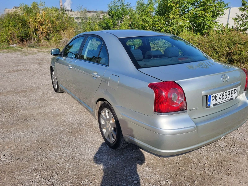 Toyota Avensis 1.8, снимка 6 - Автомобили и джипове - 47329324