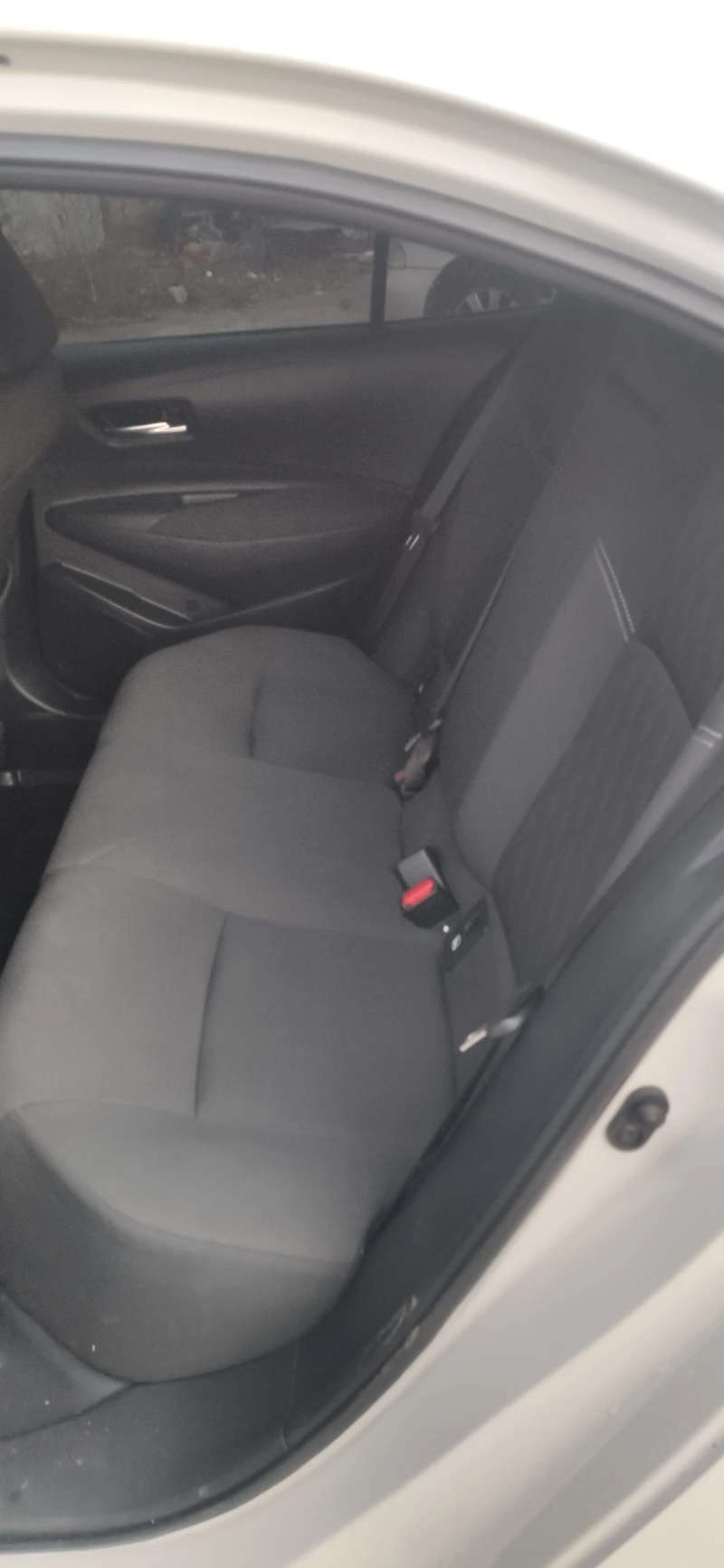 Toyota Corolla 1.6 LPG, снимка 13 - Автомобили и джипове - 52423819