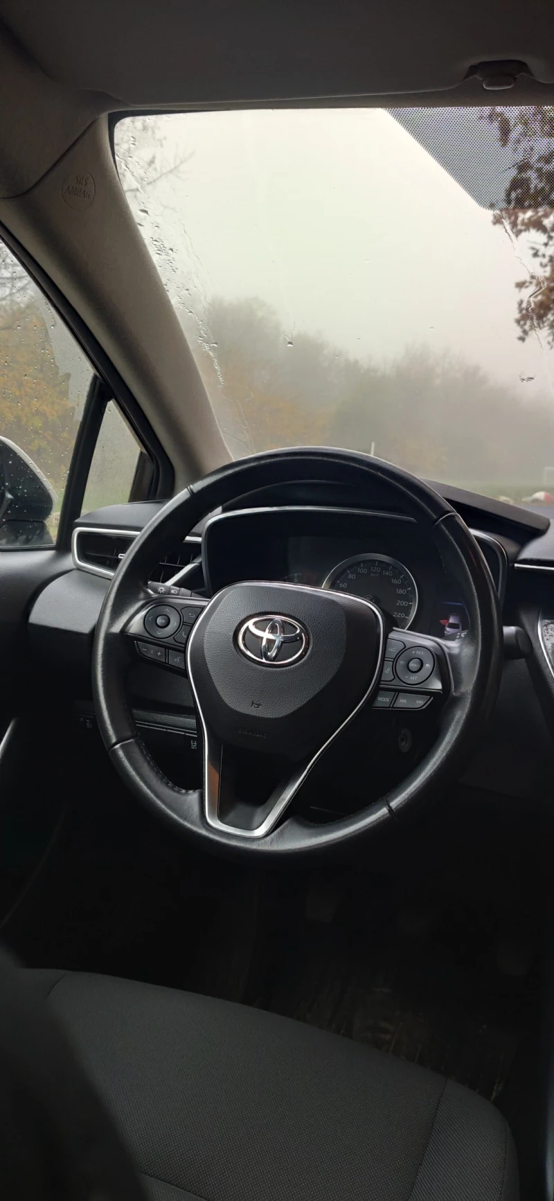 Toyota Corolla 1.6 LPG, снимка 8 - Автомобили и джипове - 52423819