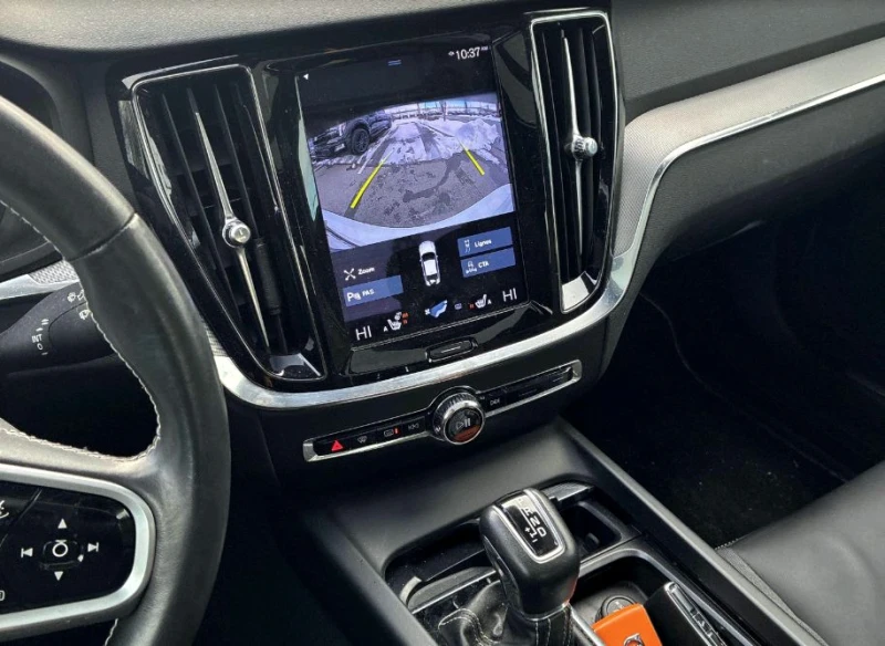 Volvo S60 2.0L T5 R-design, снимка 10 - Автомобили и джипове - 52573682