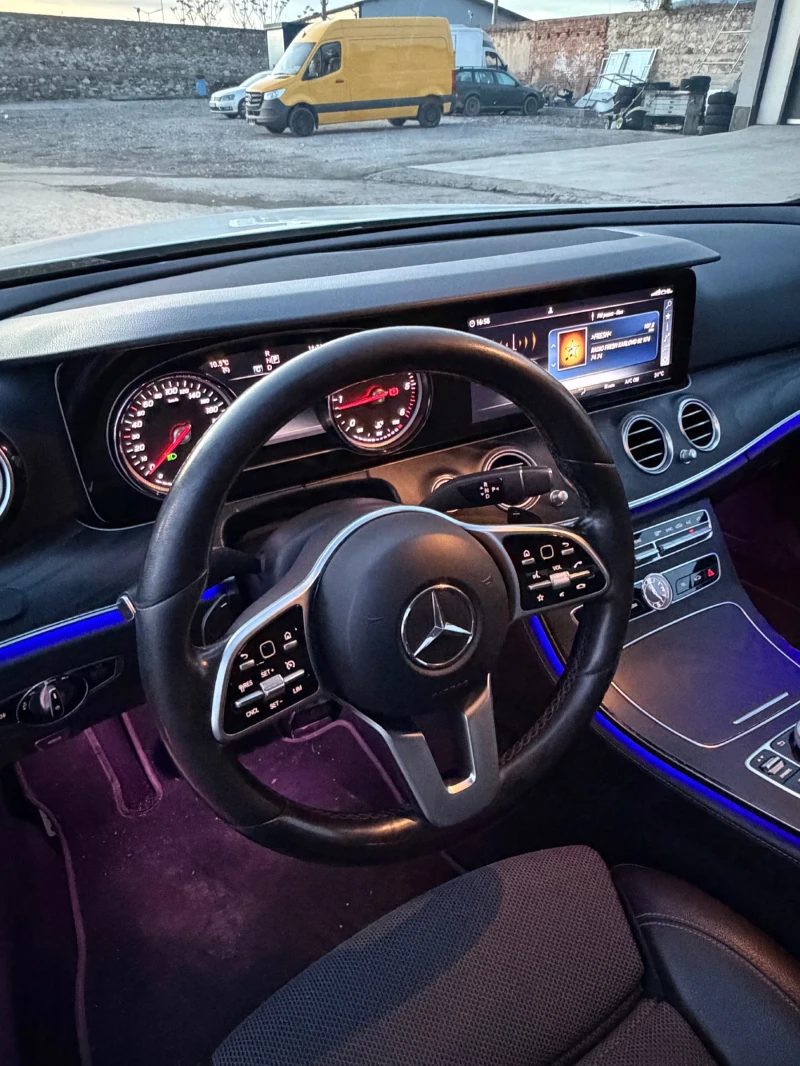 Mercedes-Benz C 220 E220 TOP!!!, снимка 15 - Автомобили и джипове - 52839552