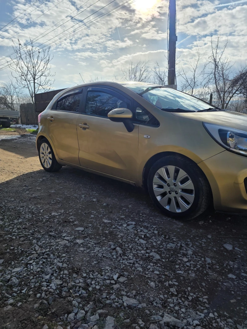 Kia Rio 1400, снимка 6 - Автомобили и джипове - 52954683