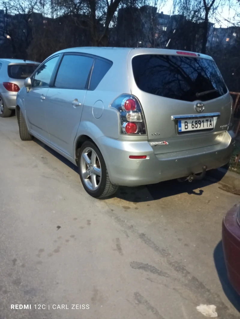 Toyota Corolla verso Toyota Corolla verso 2.2-190k.s g d4d-dcat 2009г.д, снимка 2 - Автомобили и джипове - 53209516