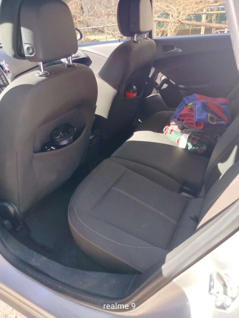 Opel Astra, снимка 10 - Автомобили и джипове - 53466966