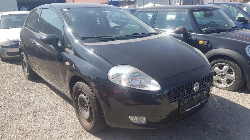 Fiat Punto 1.3, снимка 7 - Автомобили и джипове - 40838877