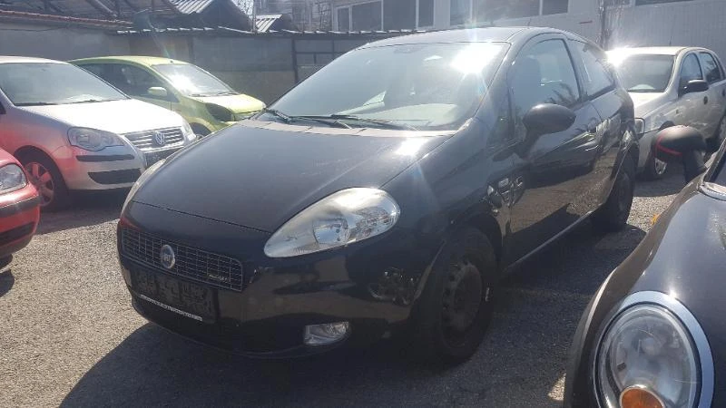 Fiat Punto 1.3, снимка 10 - Автомобили и джипове - 40838877