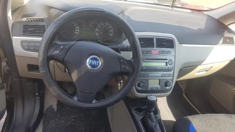 Fiat Punto 1.3, снимка 8 - Автомобили и джипове - 40838877