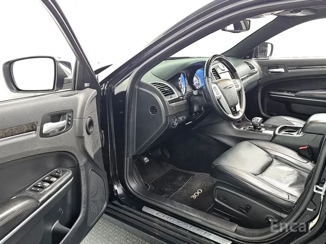 Chrysler 300c 3.6i - изображение 9
