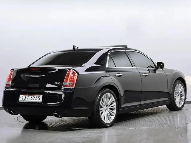 Chrysler 300c 3.6i - изображение 2