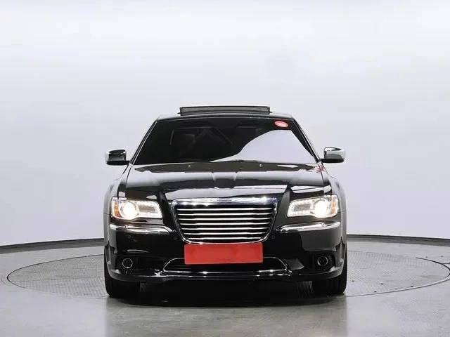 Chrysler 300c 3.6i - изображение 3