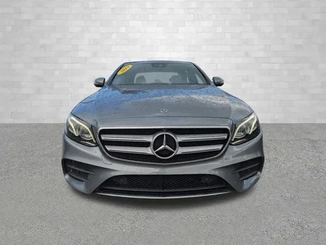 Mercedes-Benz E 300 - 28900 лв. - 24222499 1