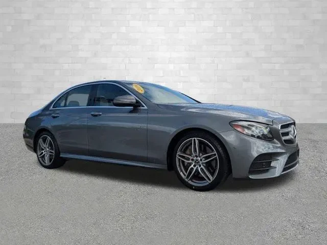Mercedes-Benz E 300  - изображение 3