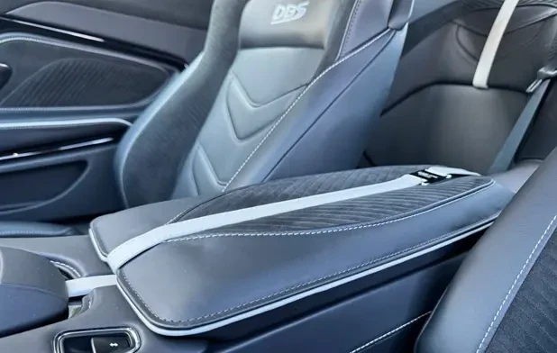 Aston Martin DBS = Ultimate = 1 of 300 �������� | Mobile.bg � ����������� 9
